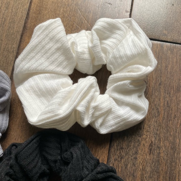 Scrunchies NWOT. Black, Gray and White. - Picture 3 of 4
